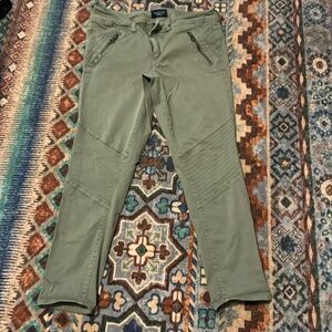 American Eagle light green color pants 
Size 10R